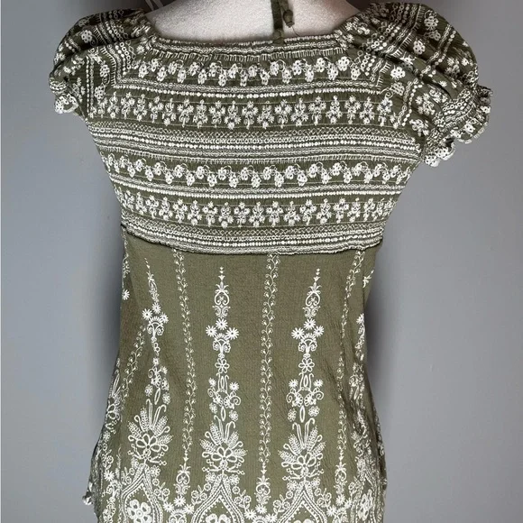 Almost Famous top - Size: L - Brand new without tags - Picture 4 of 6